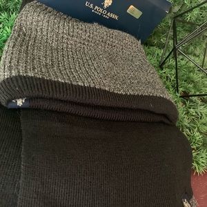 Polo Scarf + Beanie
